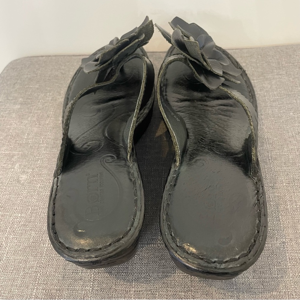Born Black Sandals with Floral Design - Picture 7 of 11